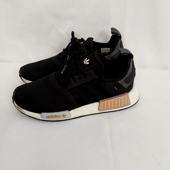 Adidas NMD R1 Parley Black Magic Mauve Shoes - Picture 3 of 12